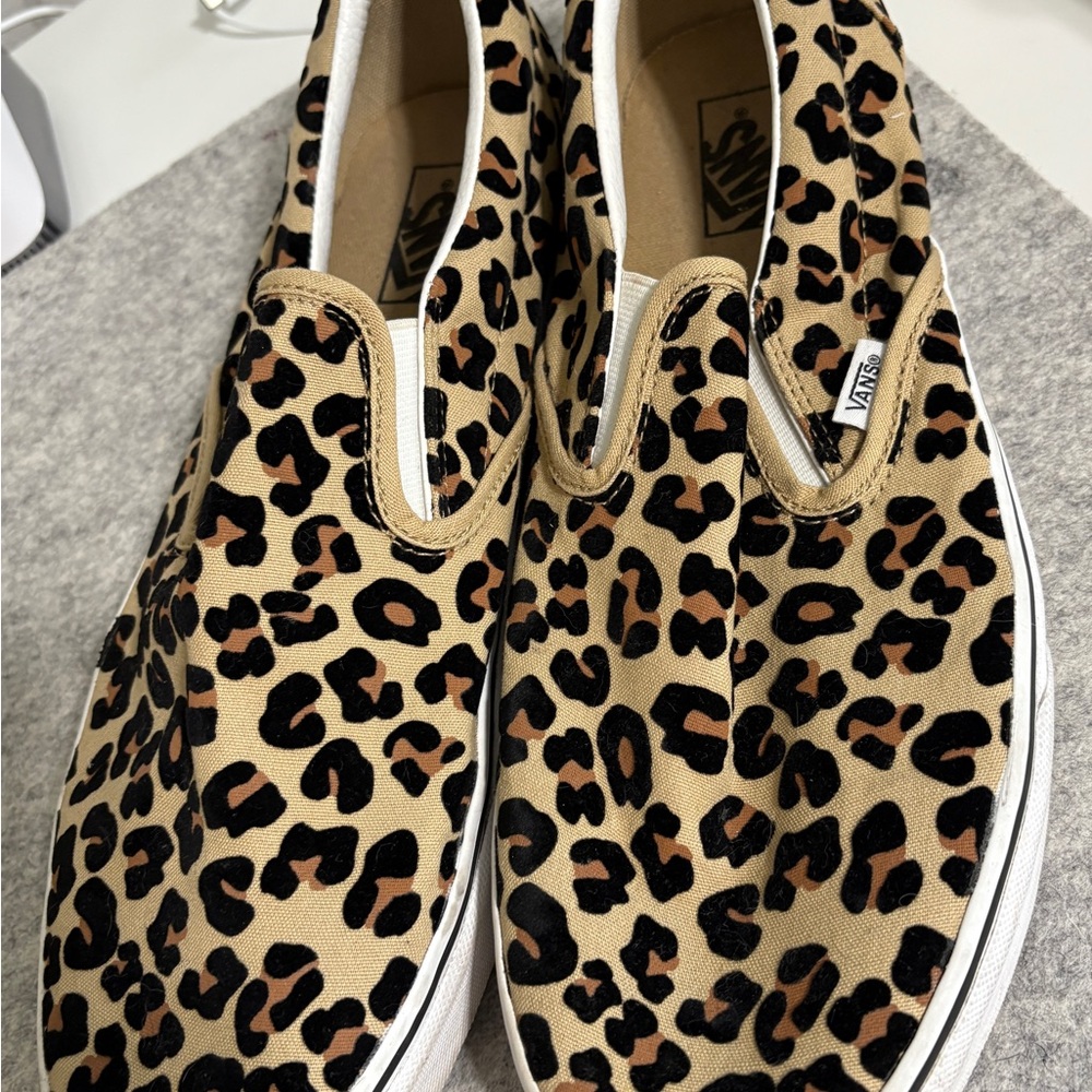 Vans Wild Leopard Slip-On Sneakers